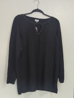 Avenue Size 14/16 NWT Black Long‎ Sleeve Studded Keyhole Neckline Top